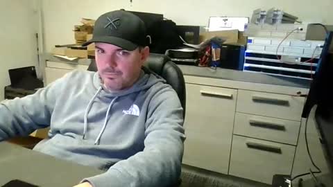 Snapshot of lovetofps chatting on 27, 2, 2025 Love2Game online show from 27, 2, 2025