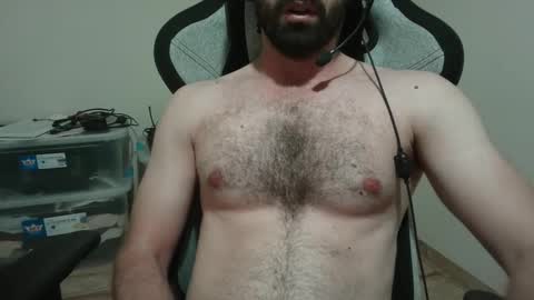 lovetojiz933 online show from 13, 2, 2025