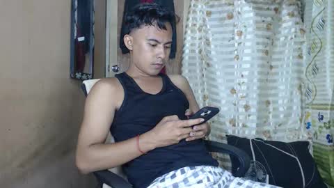 lovetosuckxox online show from 18, 2, 2026