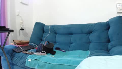 cutelucy 3 online show from 14, 1, 2025