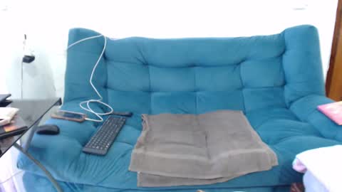 cutelucy 3 online show from 28, 1, 2025