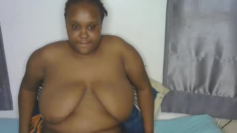 Snapshot of loveytiana chatting on 31, 1, 2026 loveytiana online show from 31, 1, 2026