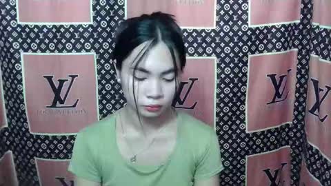loving_rhean online show from 14, 11, 2025