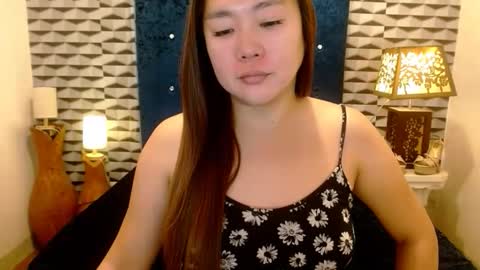 lovingmulberry online show from 3, 10, 2025