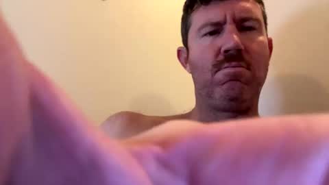 Snapshot of lovinreach chatting on 13, 11, 2025 lovinreach online show from 13, 11, 2025