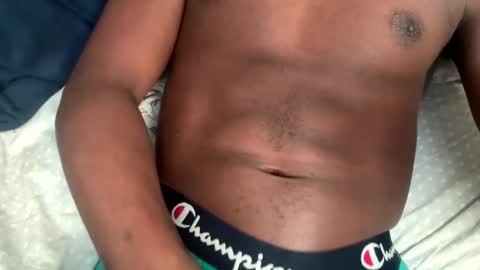 Snapshot of lowlife225 chatting on 19, 12, 2024 lowlife225 online show from 19, 12, 2024