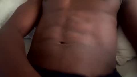 Snapshot of lowlife225 chatting on 16, 12, 2025 lowlife225 online show from 16, 12, 2025