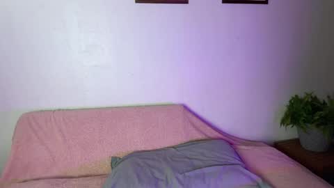 Snapshot of loysandclak chatting on 7, 6, 2026 emilly and clark online show from 7, 6, 2026
