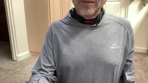 Snapshot of lqi chatting on 7, 10, 2025 lqi online show from 7, 10, 2025