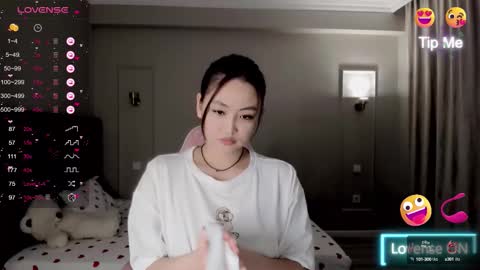 lu_mina online show from 13, 10, 2025
