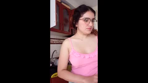 luana363 online show from 18, 4, 2026