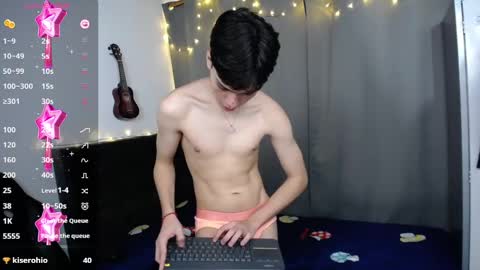 lUAN online show from 17, 12, 2024