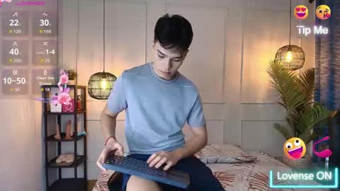 lUAN online show from 27, 5, 2026