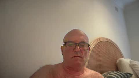 lucas10004 online show from 31, 12, 2024