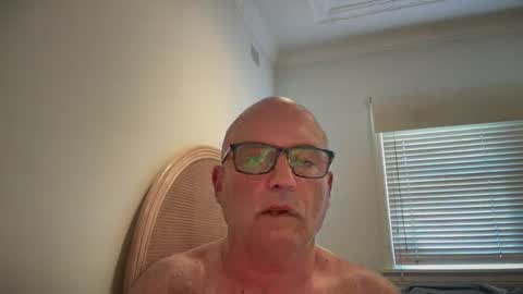 lucas10004 online show from 6, 2, 2025