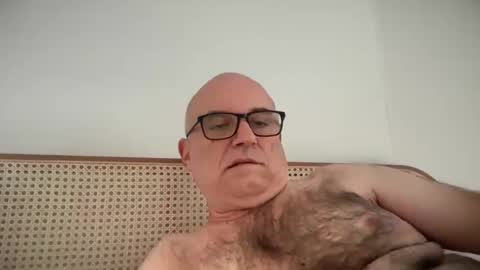 lucas10004 online show from 17, 10, 2025