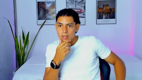 Snapshot of lucas__blake chatting on 3, 11, 2025 Lucas Blake online show from 3, 11, 2025