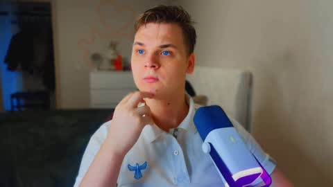 Lucas Gill online show from 17, 12, 2025