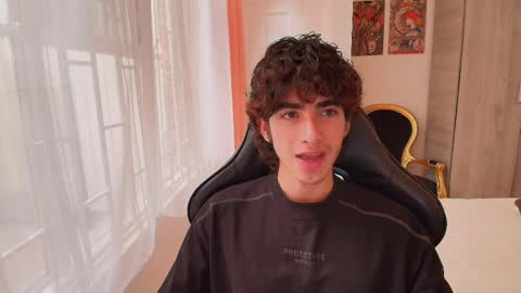 lucas_xo online show from 16, 10, 2025