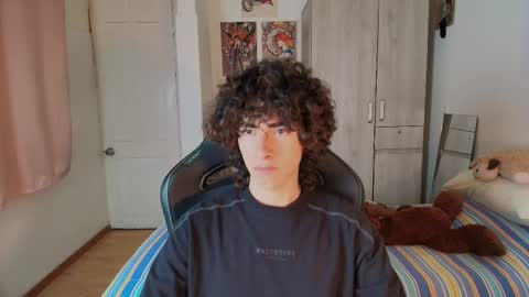 lucas_xo online show from 23, 3, 2026