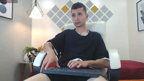 LucassSmith11 online show from 19, 1, 2026