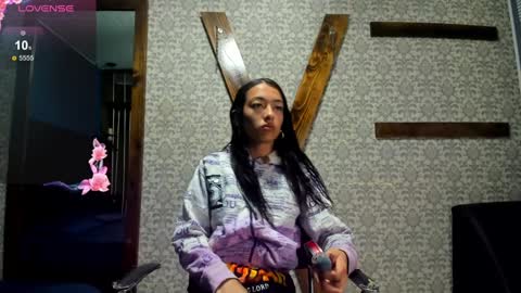 MIA HOT online show from 5, 2, 2025