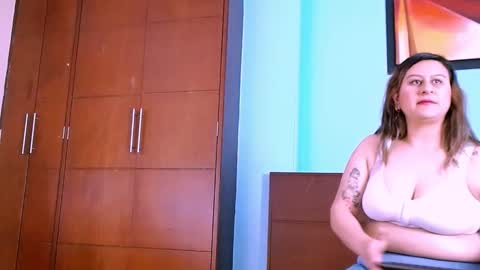 Luero  online show from 17, 10, 2025