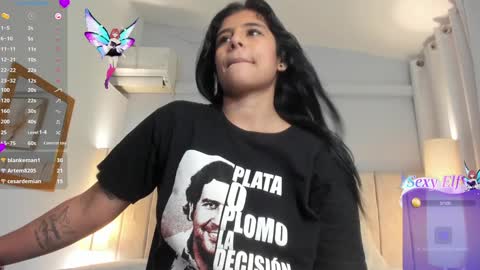 luceroo1 online show from 28, 1, 2025