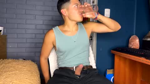 Felipe online show from 20, 12, 2024