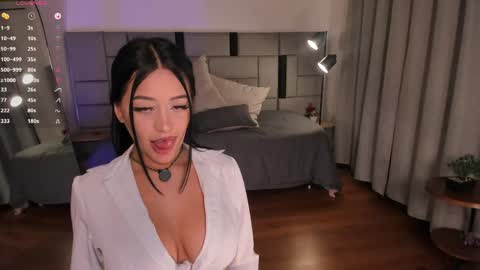Luciana  Rest time I will return on December 2. online show from 1, 6, 2026