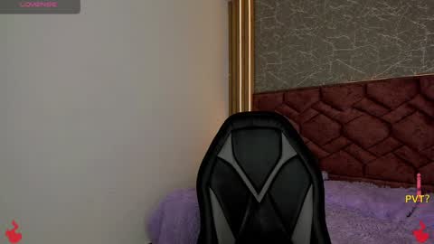 lucia star  online show from 21, 1, 2025