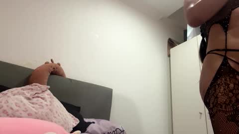 LUCIANA B. online show from 6, 11, 2025