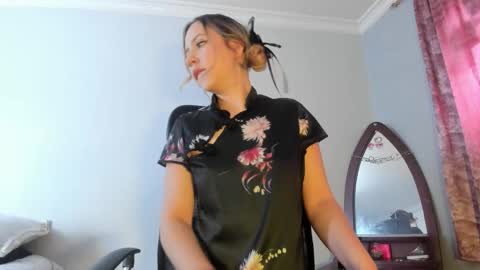 Luciana Evans online show from 16, 1, 2026