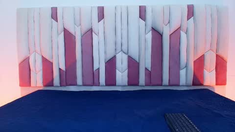 instagram luciana417  online show from 17, 9, 2025