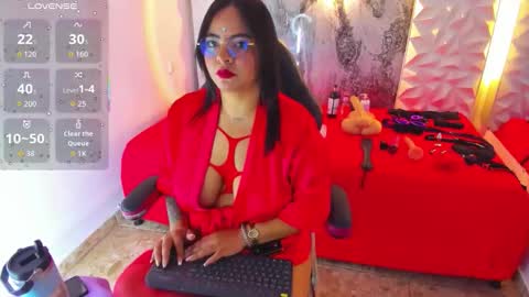 luciana_ramirez__ online show from 10, 10, 2025