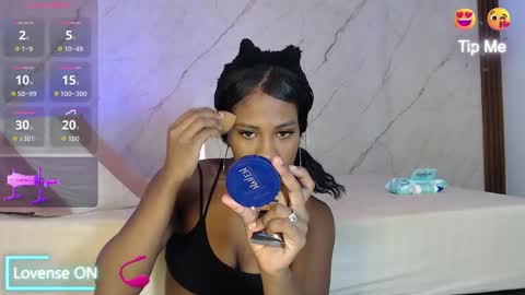 Luciana Morena online show from 22, 10, 2025