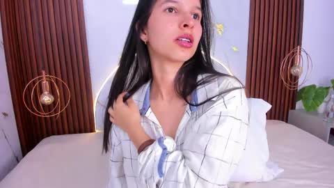Snapshot of lucianasmith_ chatting on 30, 4, 2026 Luci online show from 30, 4, 2026