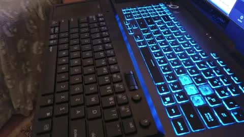 Angelok online show from 9, 5, 2026