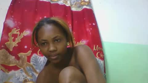 Snapshot of lucie196645 chatting on 23, 5, 2026 lucie196645 online show from 23, 5, 2026