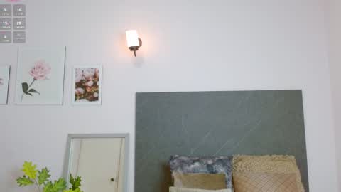 Snapshot of lucie_nicolls chatting on 7, 12, 2024 Lucie online show from 7, 12, 2024