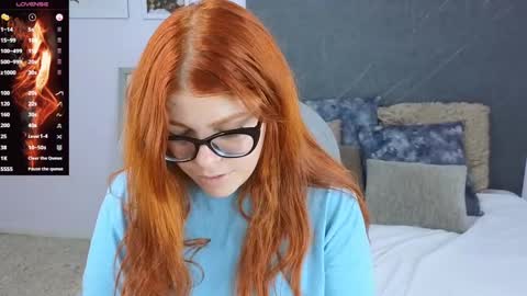 Snapshot of lucie_nicolls chatting on 30, 12, 2024 Lucie online show from 30, 12, 2024