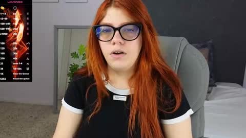 Snapshot of lucie_nicolls chatting on 3, 1, 2025 Lucie online show from 3, 1, 2025