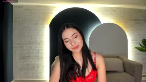 Lucie Martin online show from 29, 3, 2026