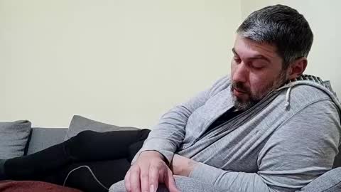 Lucifergotharder online show from 3, 2, 2025