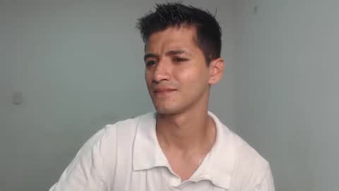 Snapshot of lucifferr_ chatting on 21, 1, 2025 leonel online show from 21, 1, 2025