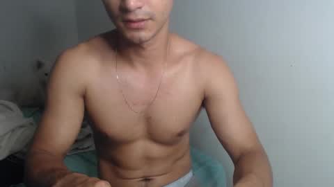 Snapshot of lucifferr_ chatting on 22, 1, 2025 leonel online show from 22, 1, 2025