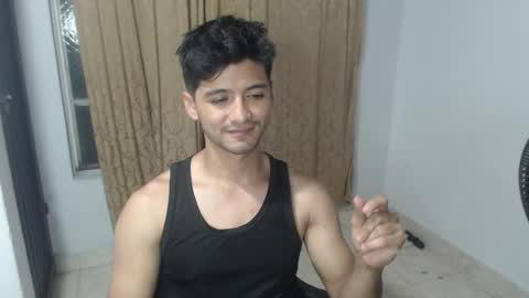 Snapshot of lucifferr_ chatting on 21, 12, 2025 leonel online show from 21, 12, 2025