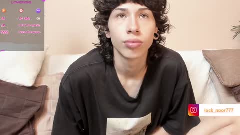 Snapshot of lucke_noor chatting on 18, 1, 2025 Noor online show from 18, 1, 2025