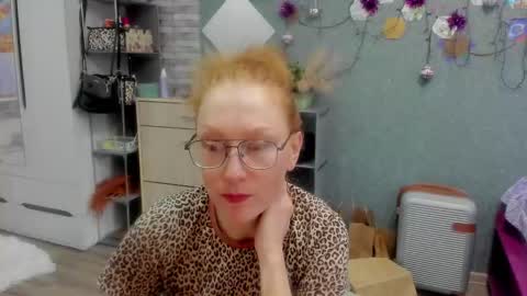 lucky_licky20 online show from 19, 1, 2026