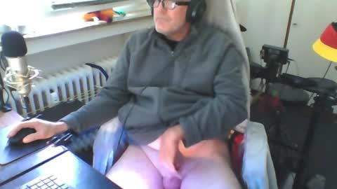        call me  Stefan online show from 13, 6, 2026